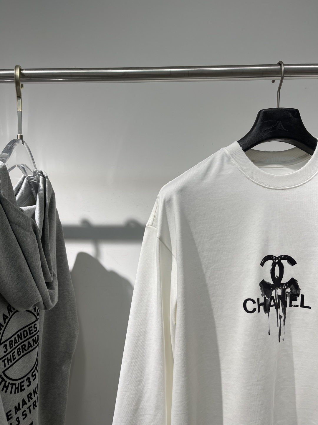 2025秋冬新款香奈儿磨破长袖尺码 : XS S M L XL