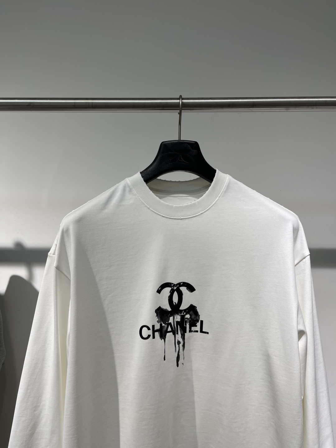 2025秋冬新款香奈儿磨破长袖尺码 : XS S M L XL