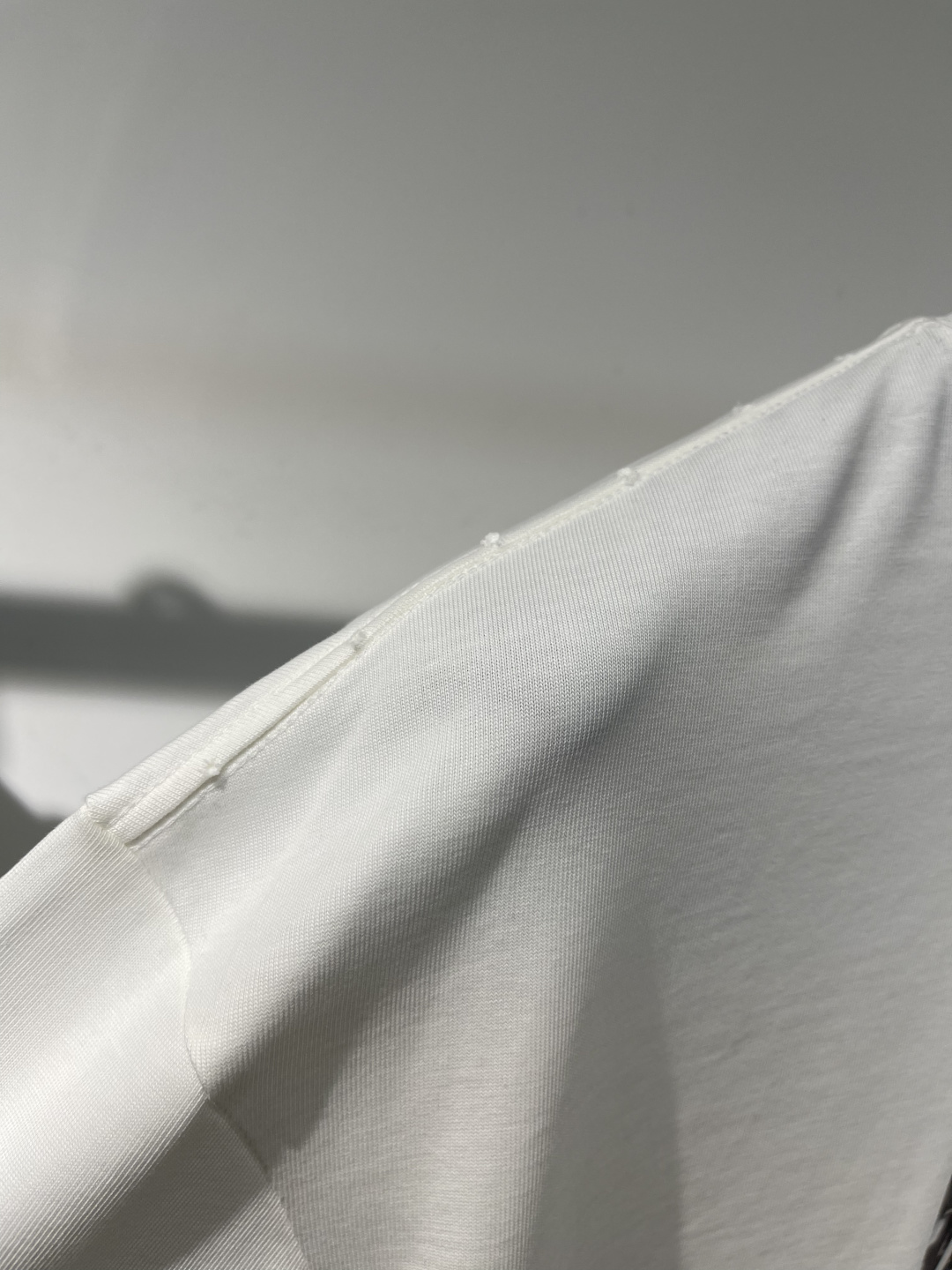 2025秋冬新款香奈儿磨破长袖尺码 : XS S M L XL