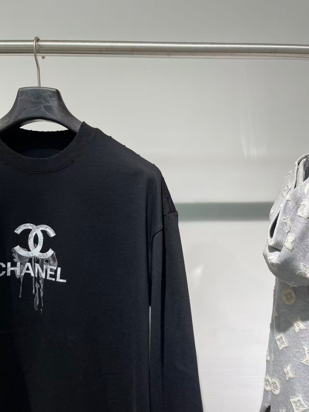 2025秋冬新款香奈儿磨破长袖尺码 : XS S M L XL