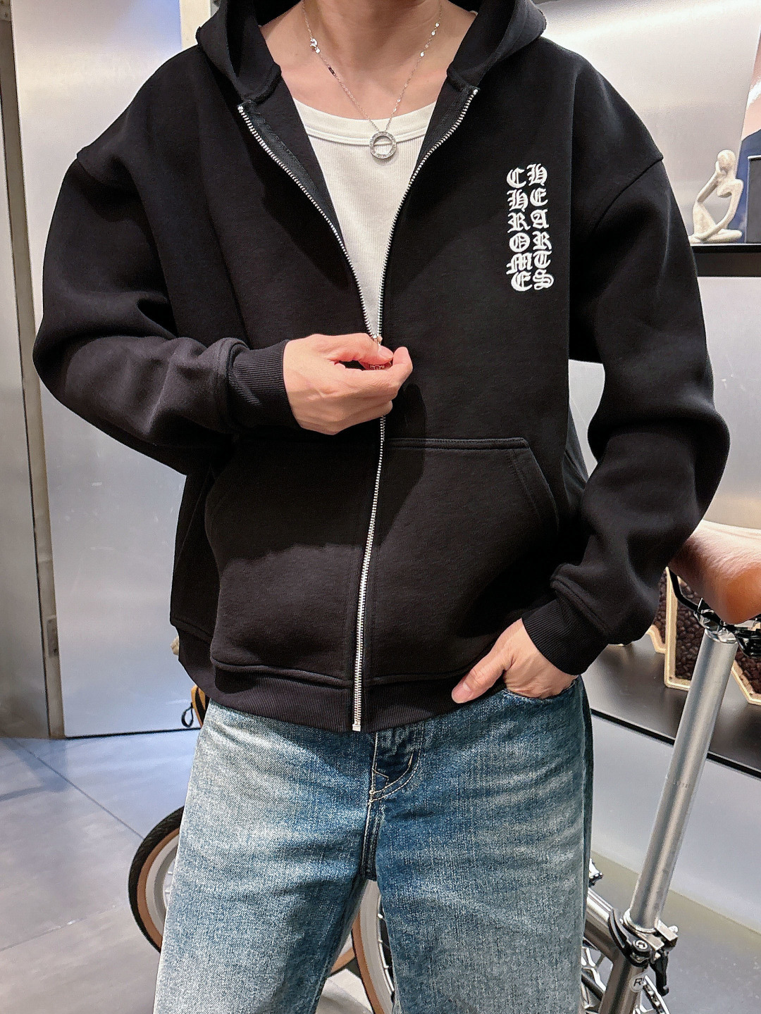 2025秋冬新款克罗心厚款烧花外套码数 ：S M L XL