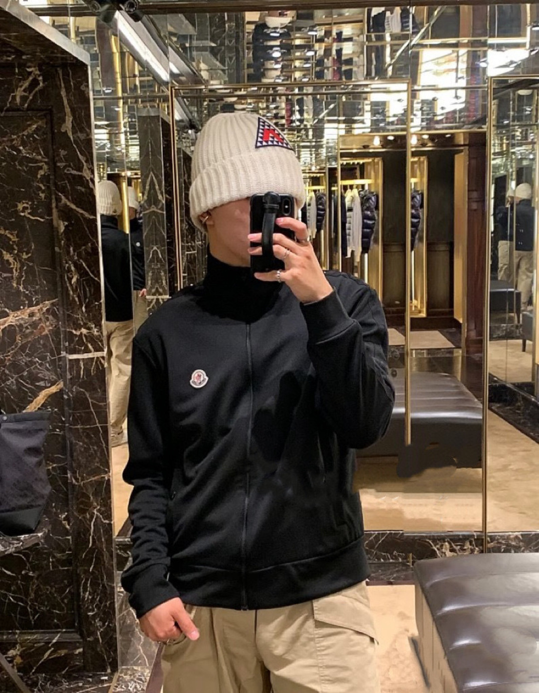 MON 家族男士高端贵族雅致开衫外套拉链卫衣，贸易公司渠道货，原厂出品，25年F/W秋冬新品，品相完美如