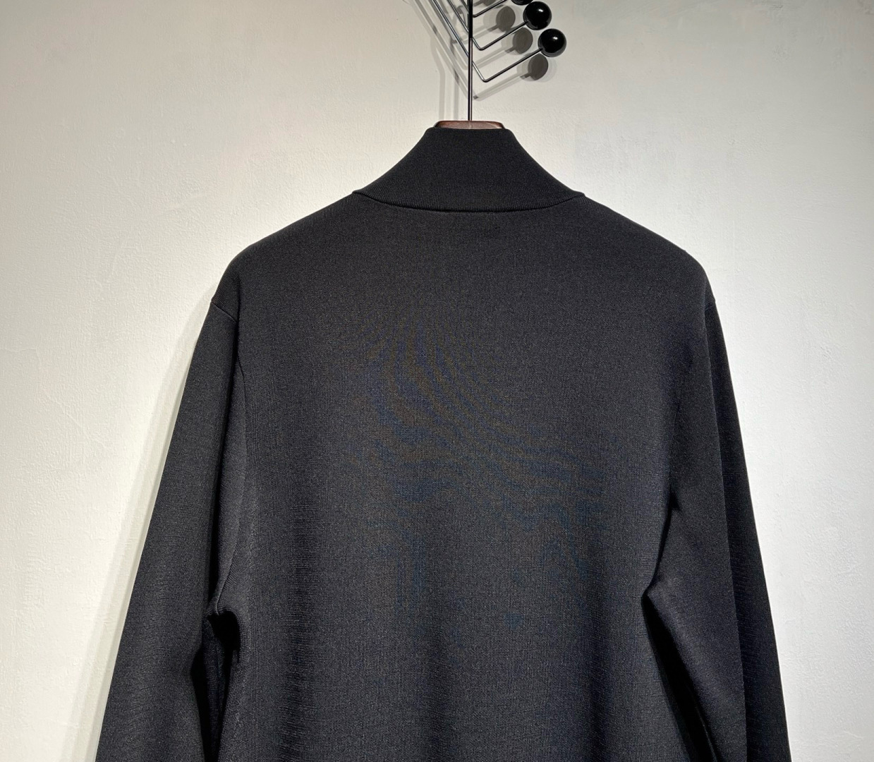 MON 家族男士高端贵族雅致开衫外套拉链卫衣，贸易公司渠道货，原厂出品，25年F/W秋冬新品，品相完美如