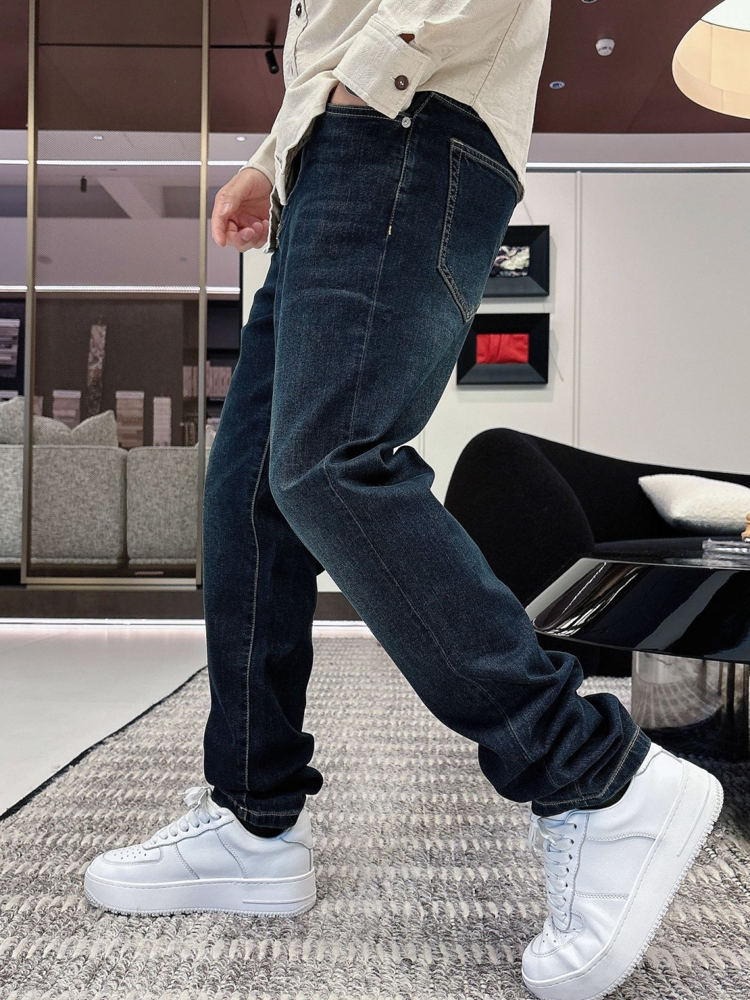 H8308🔥🔥|| 2025 秋冬新品 1:颜色：蓝色2:尺码：M-3XL3:版型： 牛仔裤4:成份：含