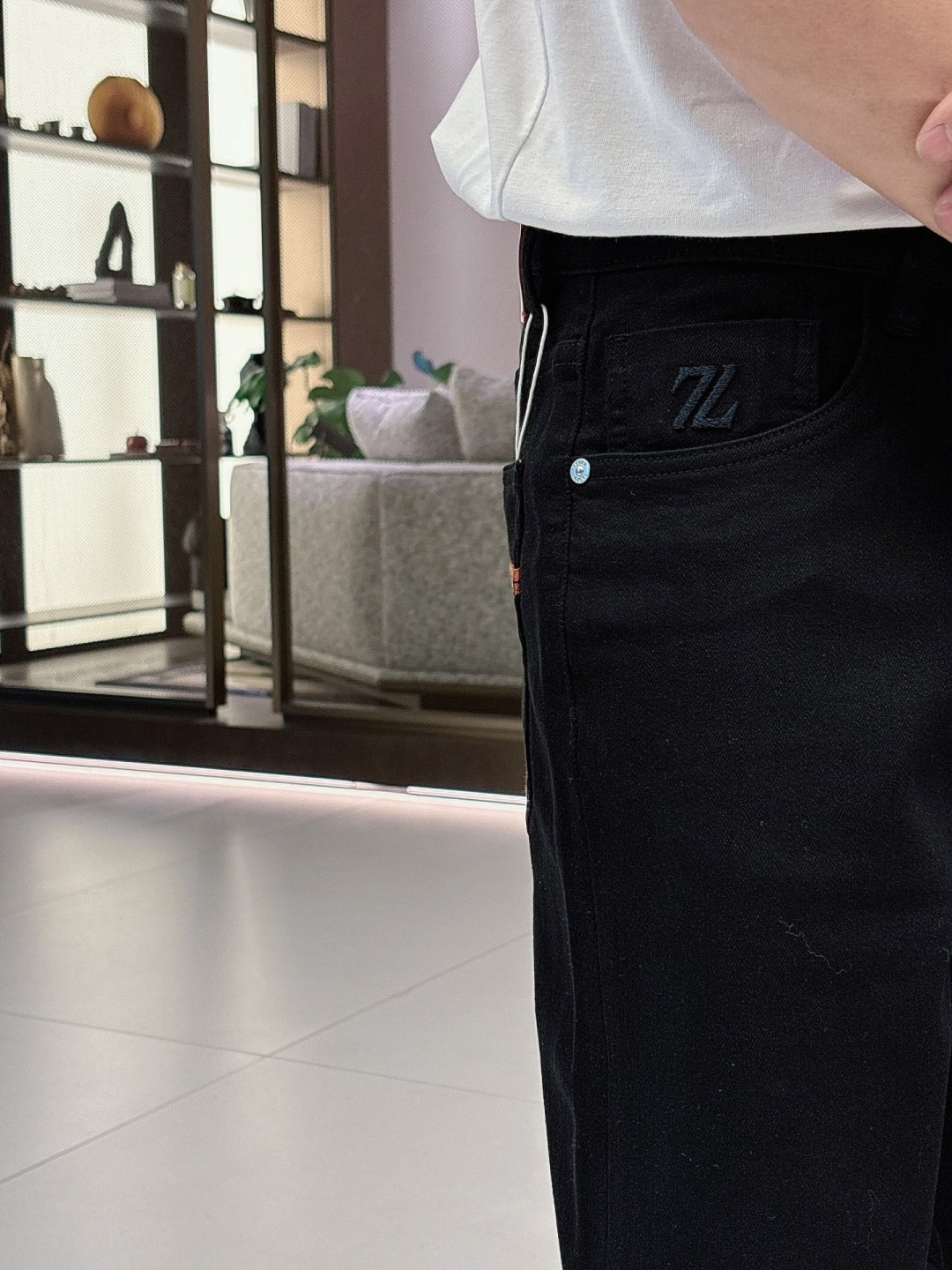 H8308🔥🔥|| 2025 秋冬新品 1:颜色：蓝色2:尺码：M-3XL3:版型： 牛仔裤4:成份：含