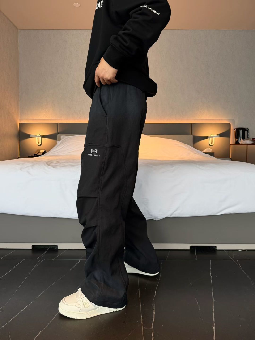 新款秋冬加绒裤子[庆祝][庆祝]码数：M-3xL颜色：黑，灰款号：5068-H