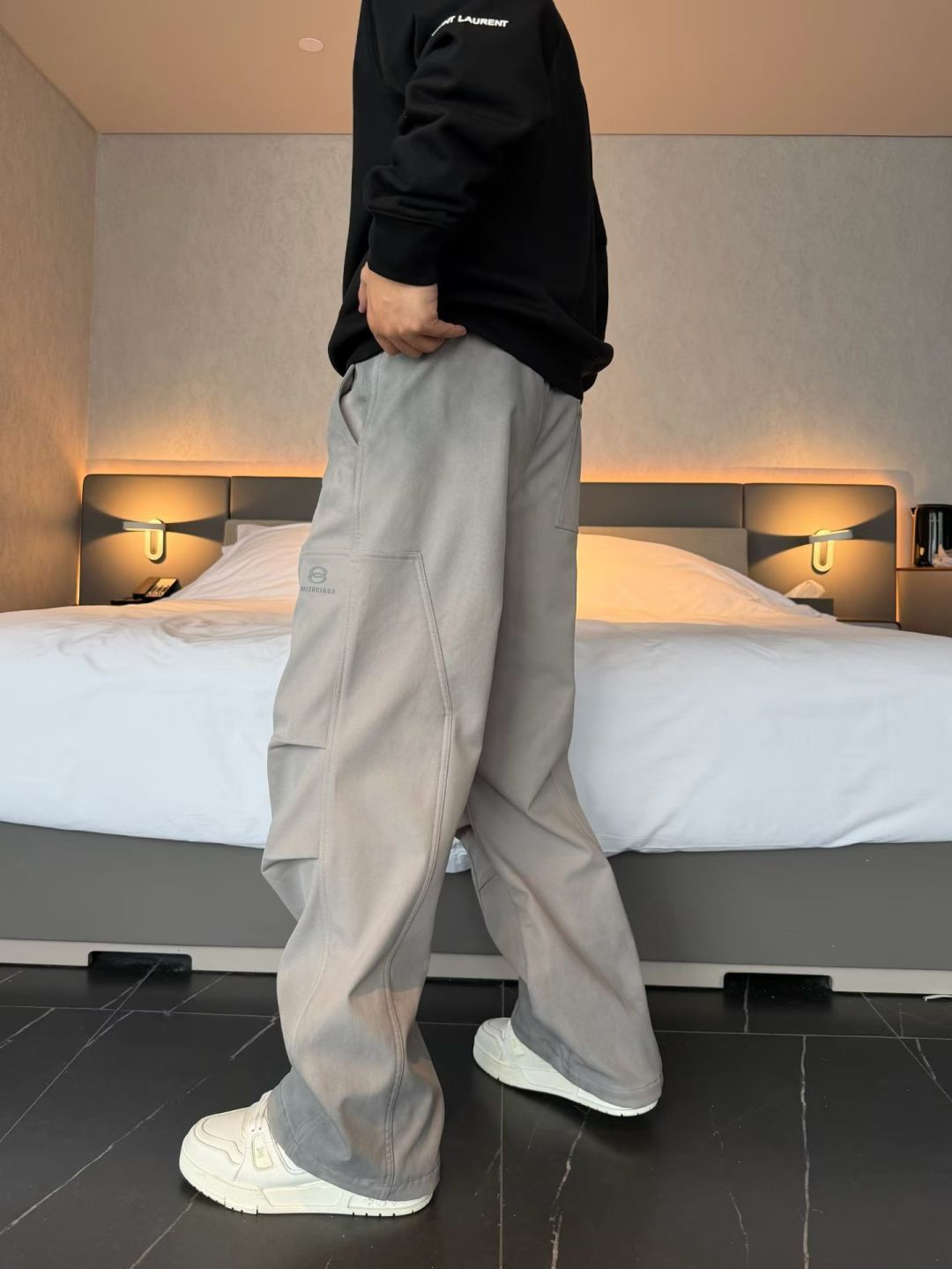 新款秋冬加绒裤子[庆祝][庆祝]码数：M-3xL颜色：黑，灰款号：5068-H