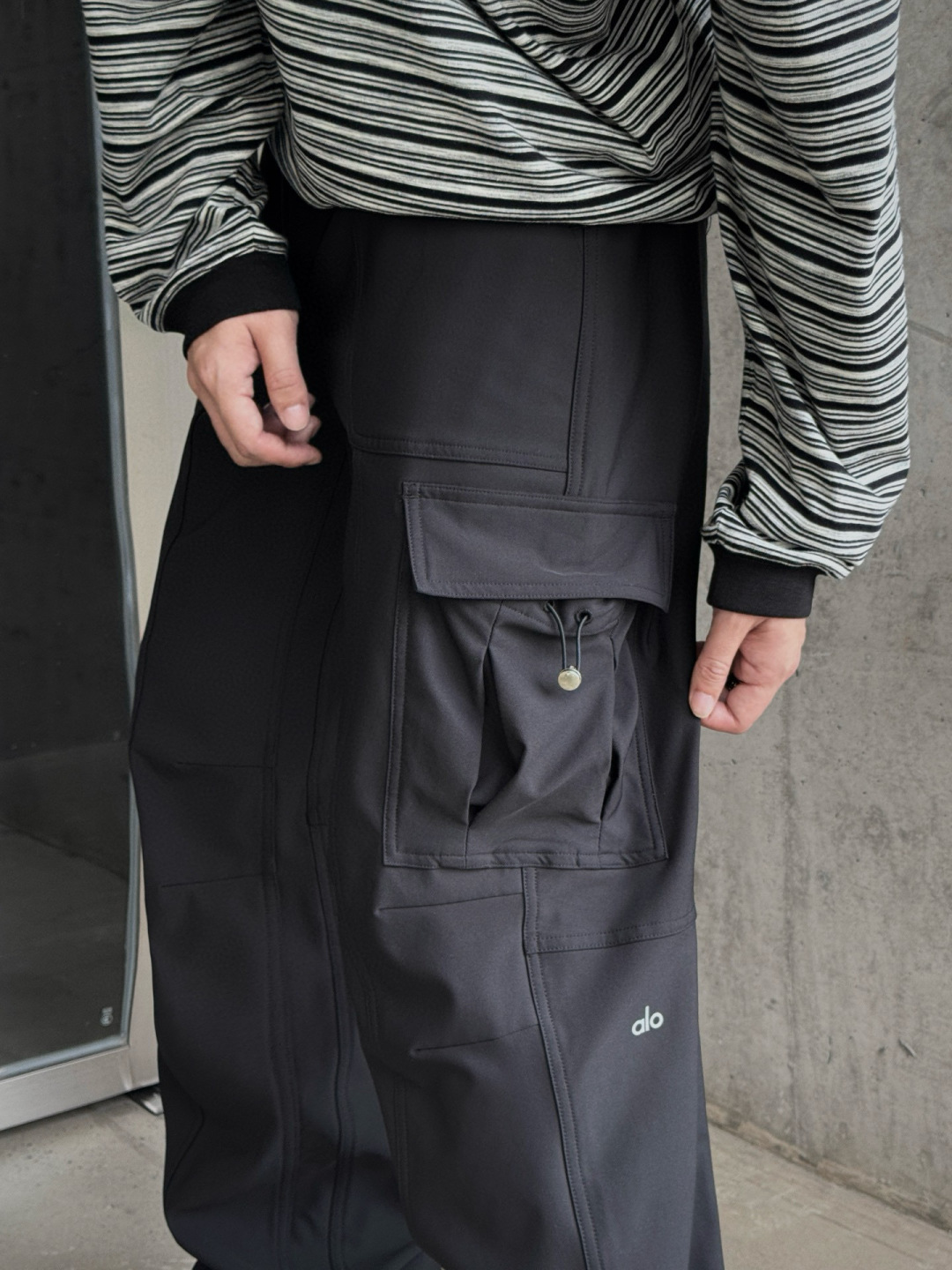 ALO 新款秋冬裤子🆕颜色：黑码数：M-3XL款号：5201