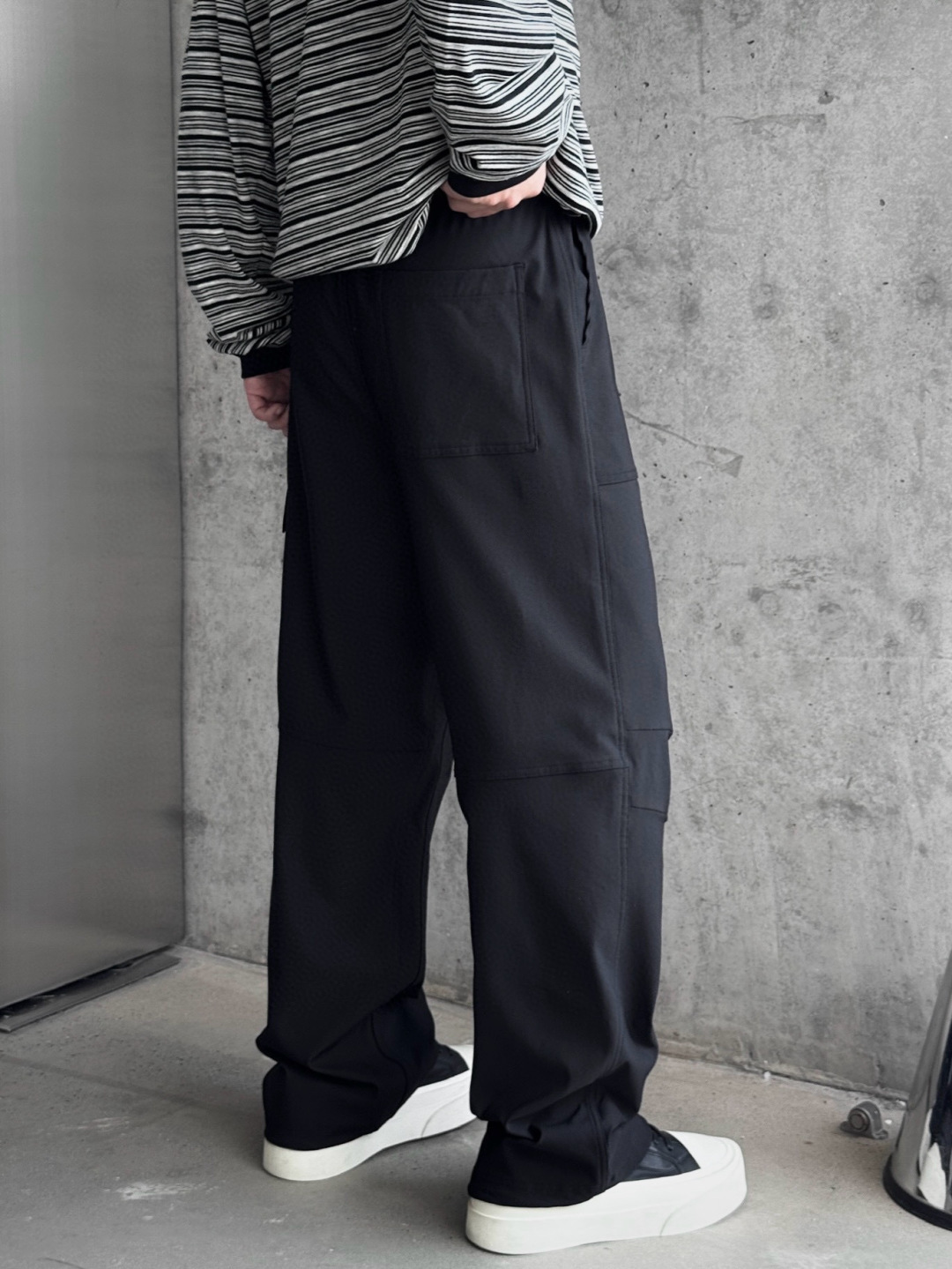 ALO 新款秋冬裤子🆕颜色：黑码数：M-3XL款号：5201