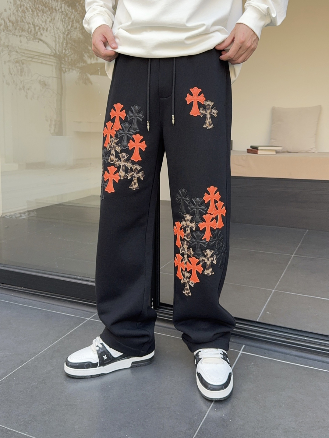 2025秋冬新款克罗心专柜订制面料加厚款休闲裤码数 ：M-3XL