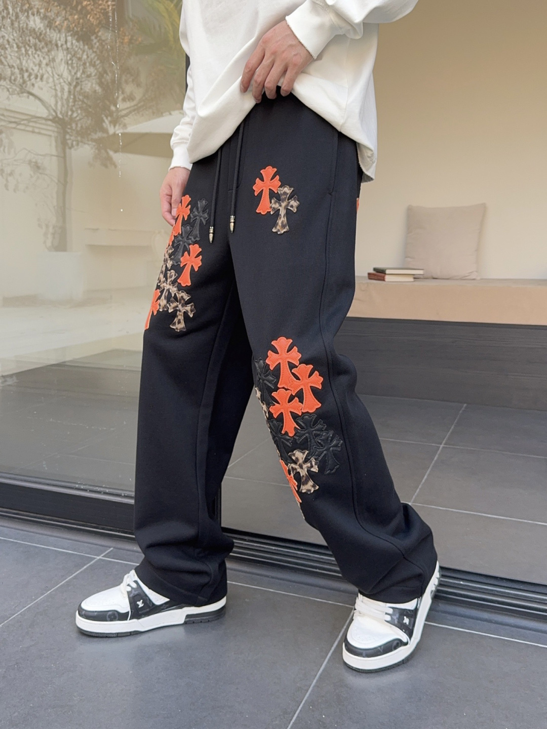 2025秋冬新款克罗心专柜订制面料加厚款休闲裤码数 ：M-3XL