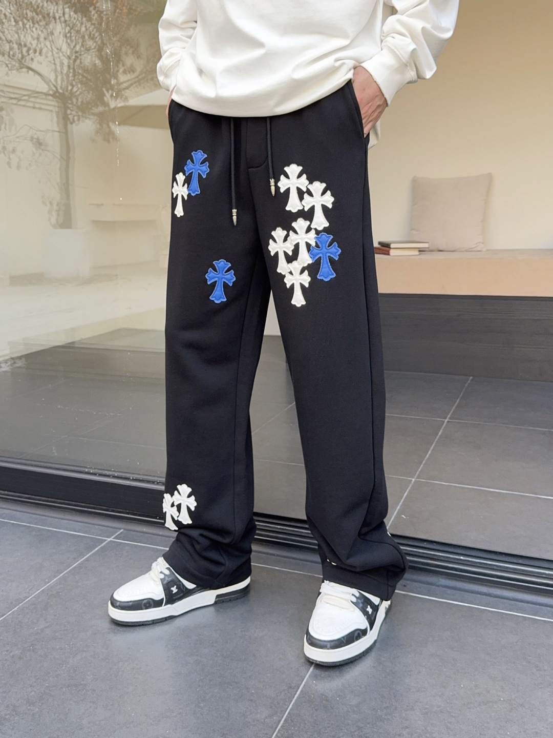 2025秋冬新款克罗心专柜订制面料加厚款休闲裤码数 ：M-3XL