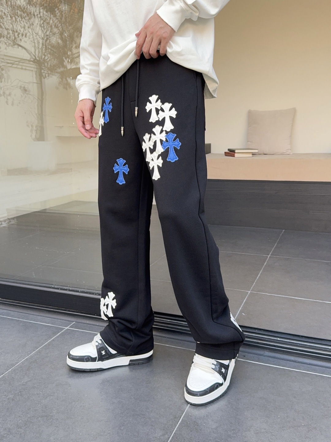 2025秋冬新款克罗心专柜订制面料加厚款休闲裤码数 ：M-3XL