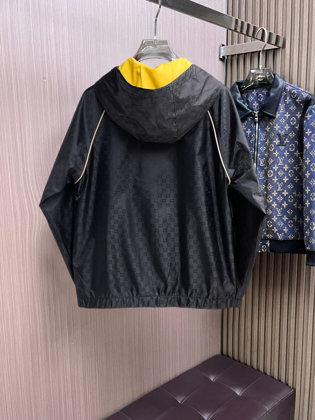 古奇 官网同款，提前发售！2025ss开秋新款男士双面穿夹克外套，原单三标齐全高端版本！带隐藏帽，专柜定