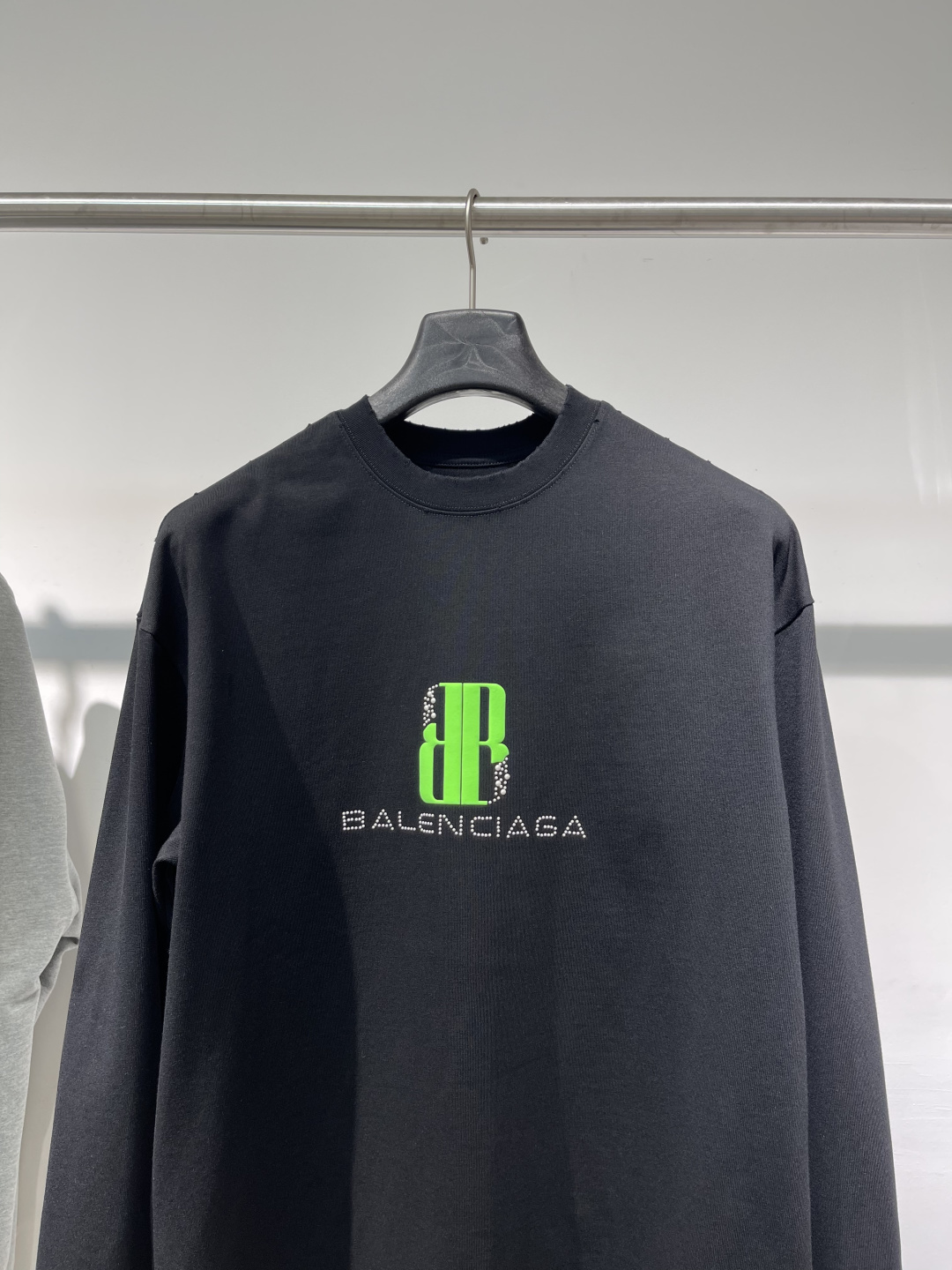 2025秋冬新款巴黎世家长袖尺码 : XS S M L XL