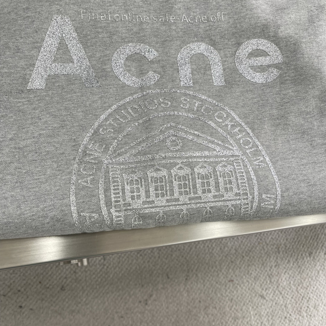 Acne Studio 25秋冬新款拉链帽衫精选进口卫衣面料，弹力舒柔化合，多重水洗预缩处理，轻松应对秋