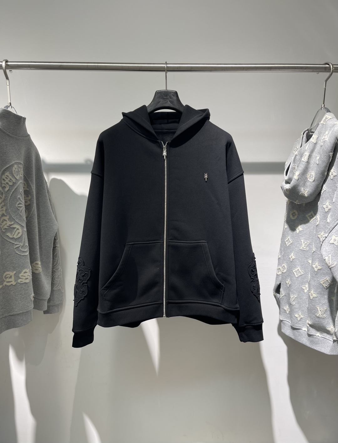 2025秋冬新款克罗心加绒加厚外套码数 ：S M L XL