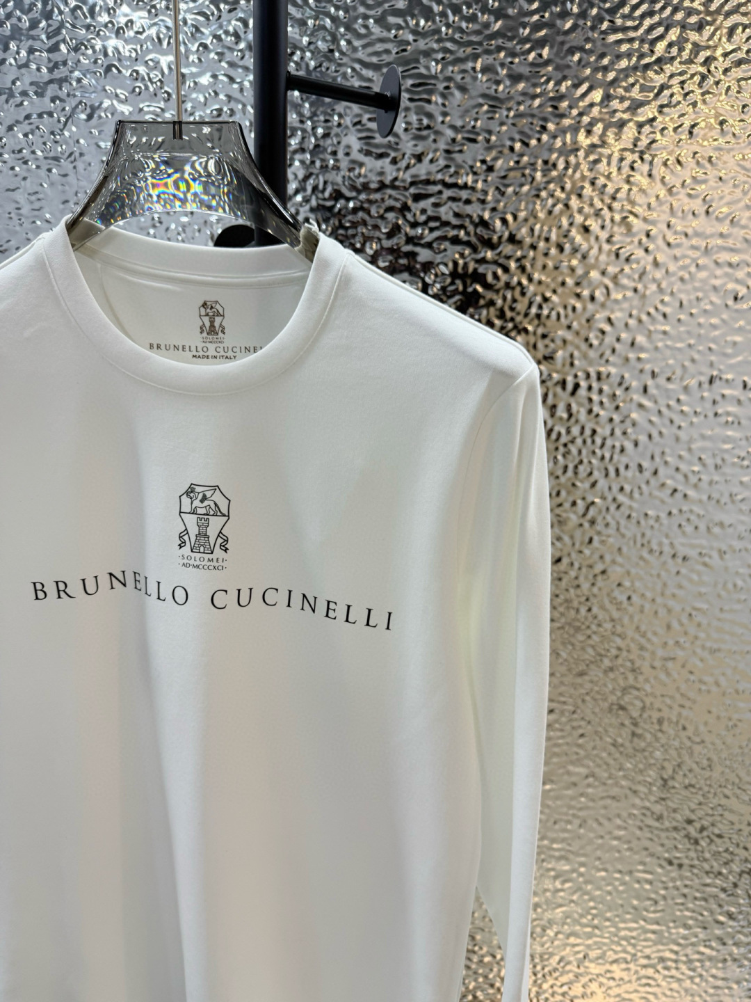 BC2025秋冬新品字母标识印花长袖套头T恤,定制柜台同步面料定制，无论版型，面料都是遵从原版开发，胸前