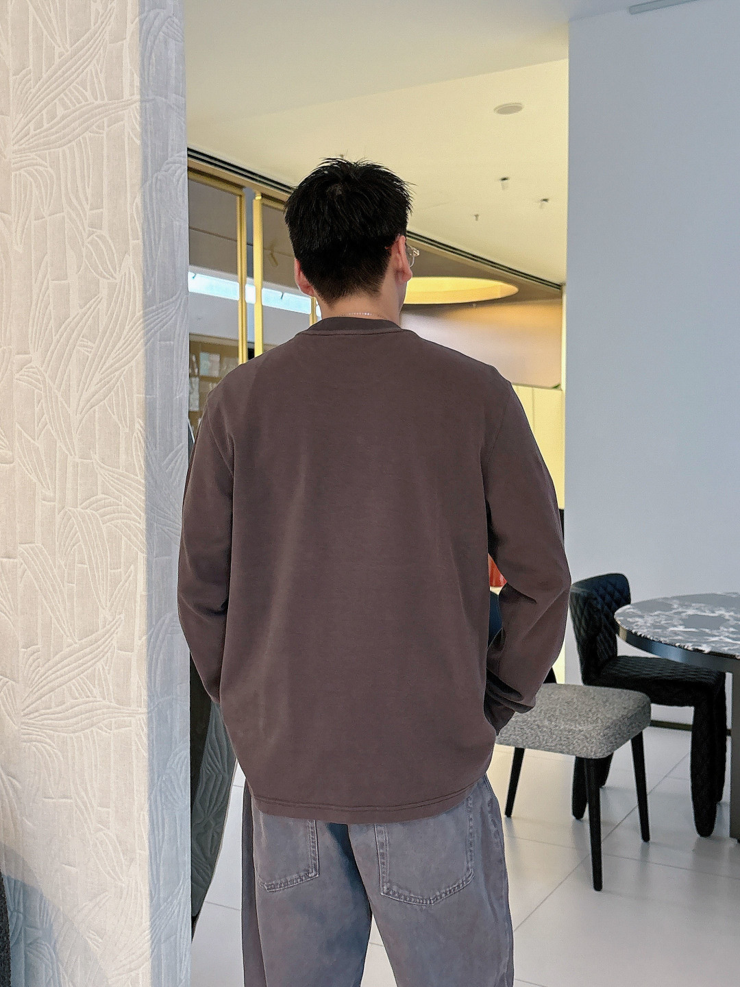 Dio 2025秋冬系列休闲长袖T恤码数：M-5XL 微阔版型潮流罗马磨毛。面料表面刷毛做磨毛工艺与特殊