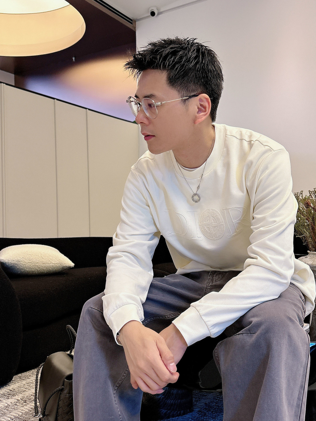 Dio 2025秋冬系列休闲长袖T恤码数：M-5XL 微阔版型潮流罗马磨毛。面料表面刷毛做磨毛工艺与特殊