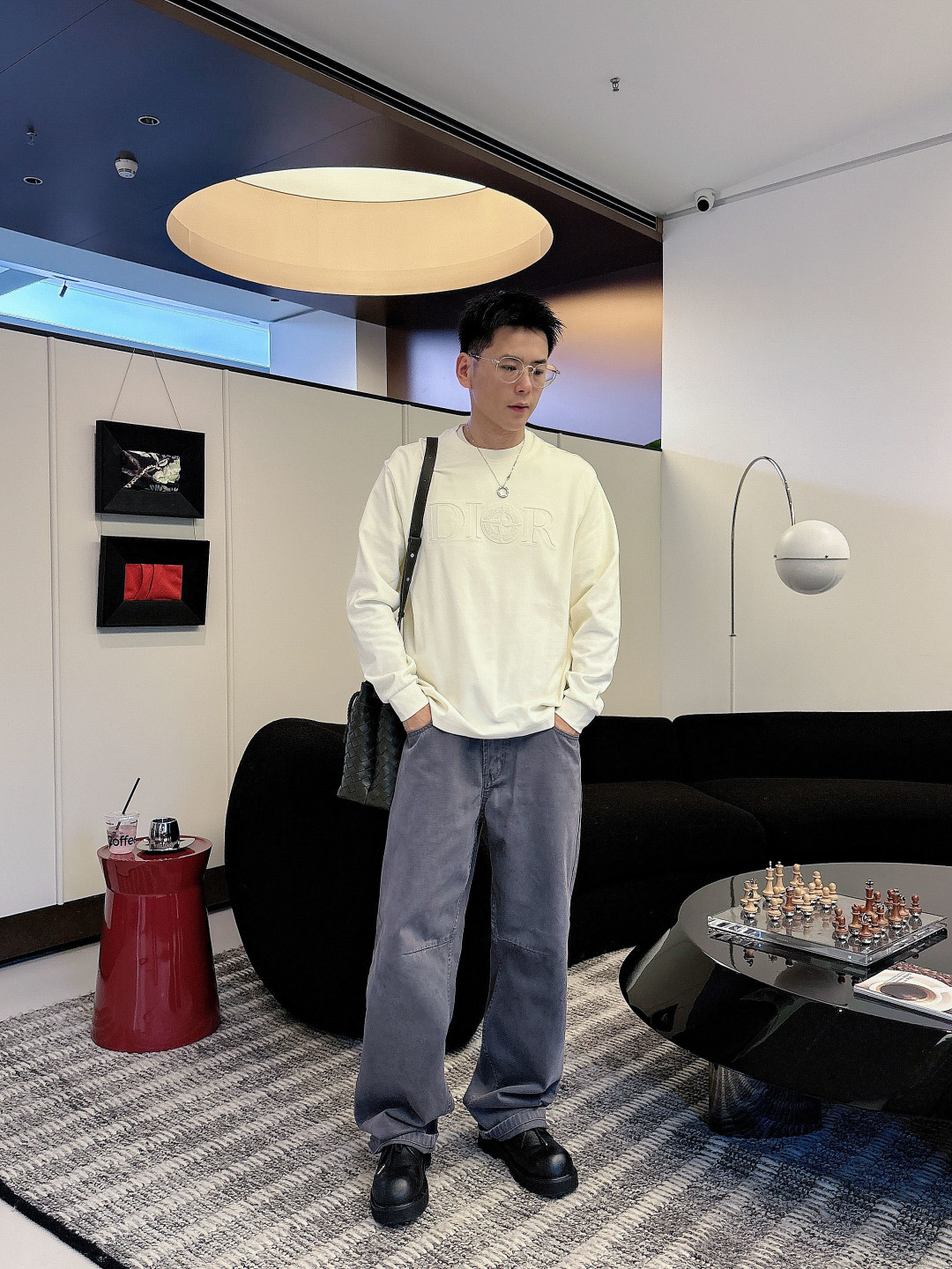 Dio 2025秋冬系列休闲长袖T恤码数：M-5XL 微阔版型潮流罗马磨毛。面料表面刷毛做磨毛工艺与特殊