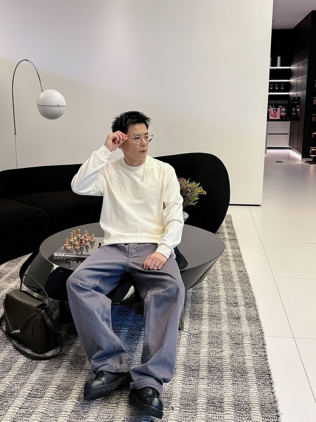 Dio 2025秋冬系列休闲长袖T恤码数：M-5XL 微阔版型潮流罗马磨毛。面料表面刷毛做磨毛工艺与特殊