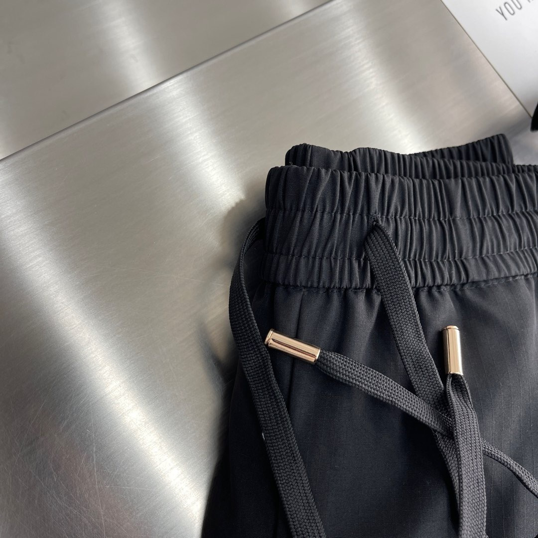 🐦 鸟家 24冬季保暖神器 男士羽绒裤 超有型 定制白鸭绒防钻绒面料、蓬松度极好，填充物饱满，轻便不压身