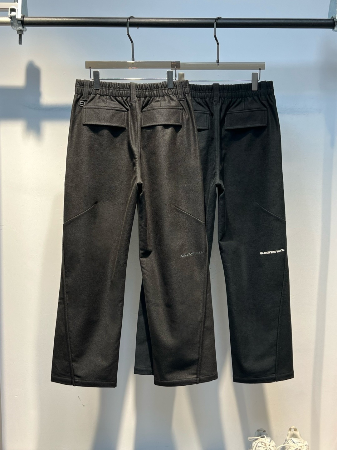 新款秋冬加绒裤子[庆祝][庆祝]码数：M-3xL颜色：黑，咖款号：5238