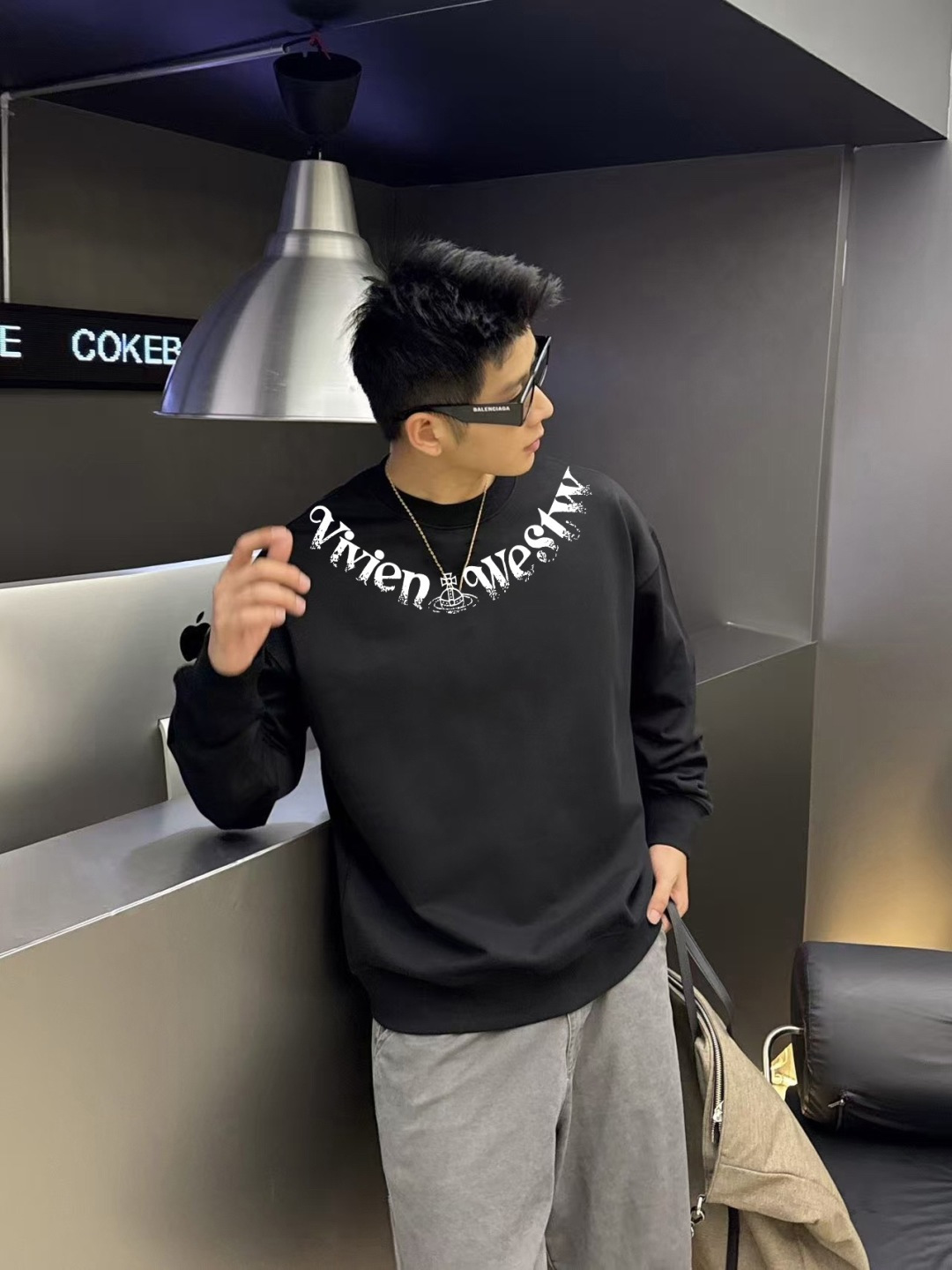 西太后*Vivienne Westwood 2025冬季新款 个性字母logo印花 定制面料400g 圆