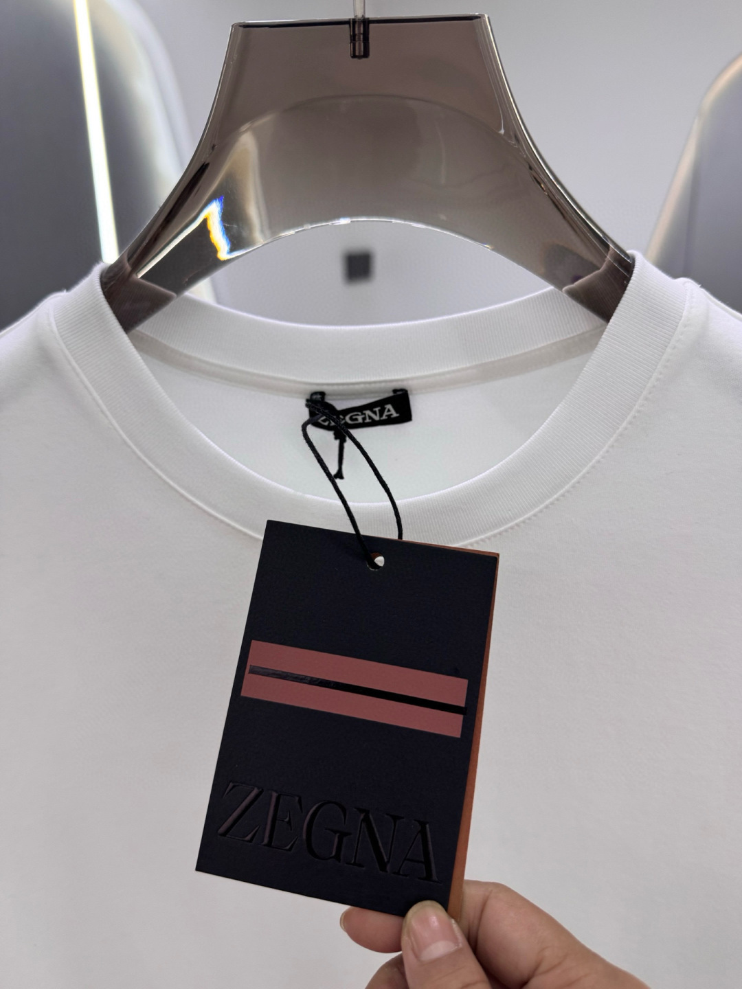 （M-XXXL）杰*亚2025早秋新品厚款素版修身款短袖T恤；定制260克专属高密水柔棉面料，真正能够做