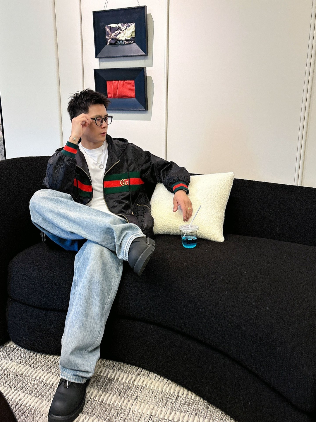 古奇 2025秋季新款夹克外套，秀场新品‼品相非常完美，舒适保暖，三标齐全色泽饱满诱人，非常出彩的设计，