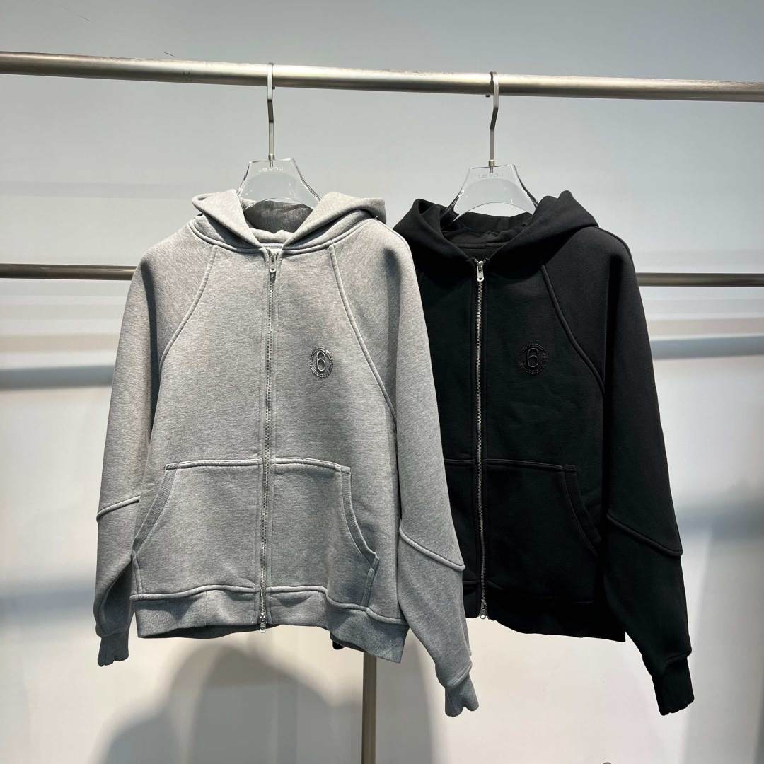 25新款加绒卫衣外套颜色：黑，灰尺码：M-3XL