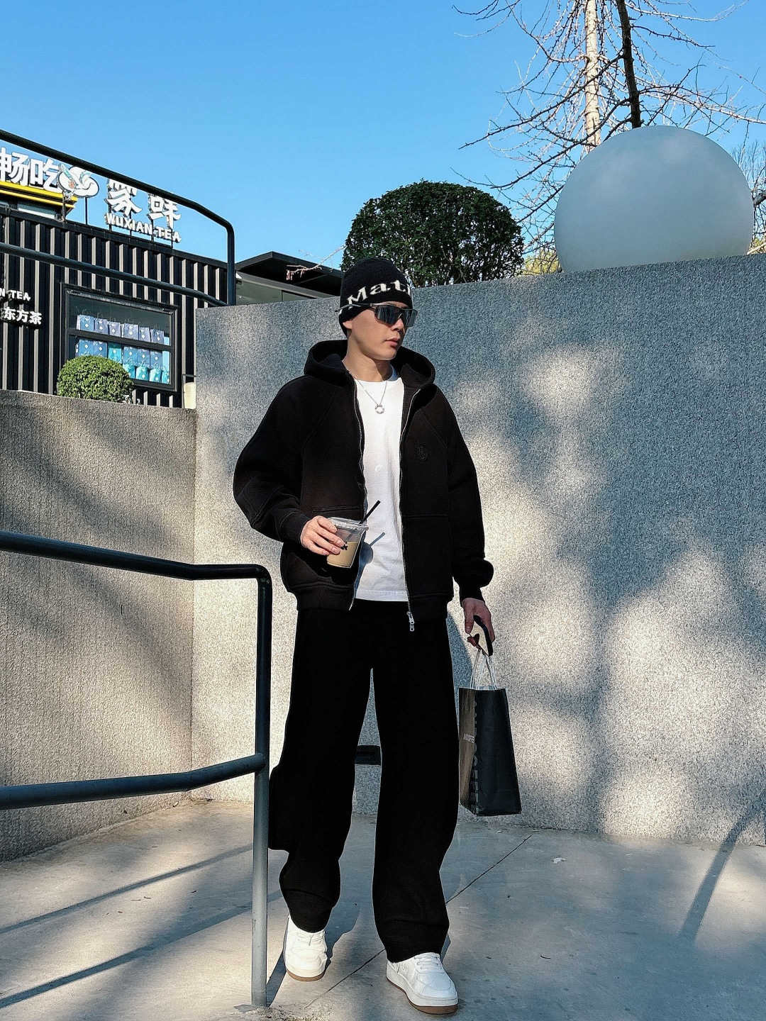 25新款加绒卫衣外套颜色：黑，灰尺码：M-3XL