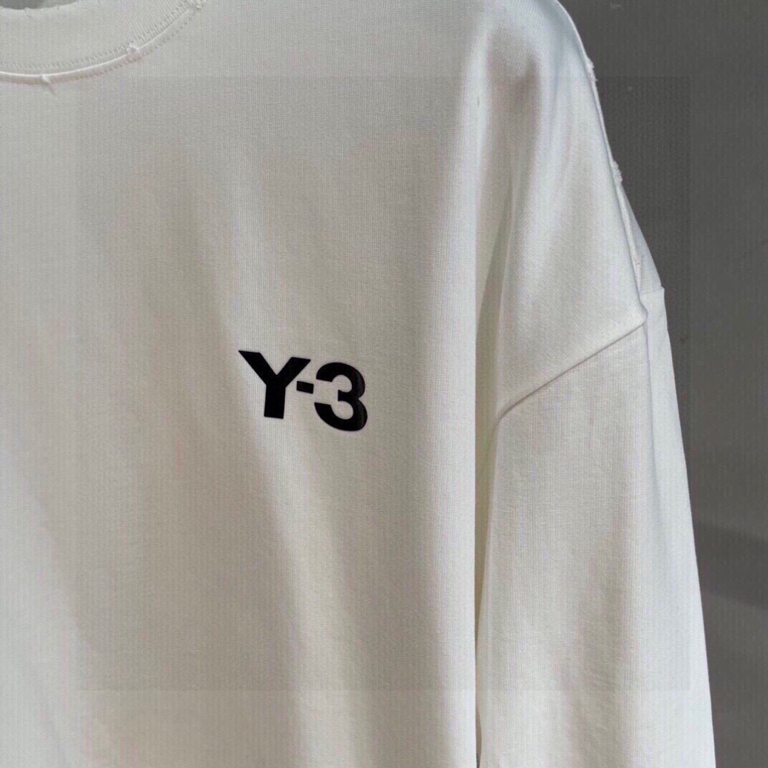 秋季新款Y3🌟，新款长袖，面料采用顶级原版精梳棉洗水面料，印花设计logo，时尚流，顶级的做工，高端品质