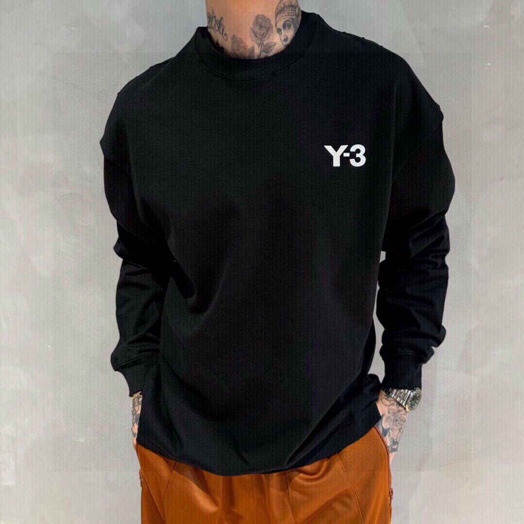 秋季新款Y3🌟，新款长袖，面料采用顶级原版精梳棉洗水面料，印花设计logo，时尚流，顶级的做工，高端品质