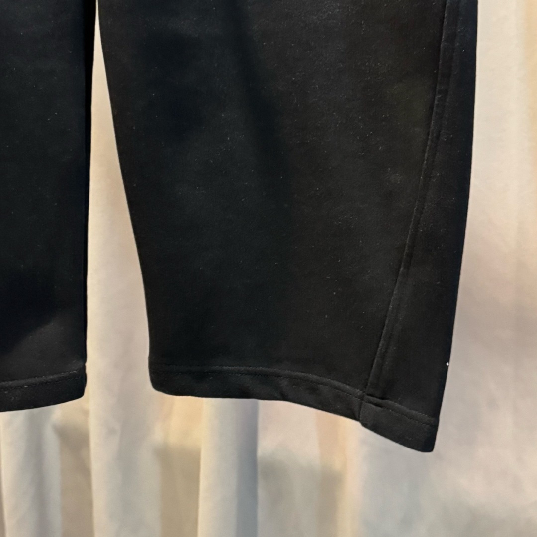 克罗心🌟秋冬新款休闲裤🆕采用优质面料，具有质感，松紧腰带设计，超级时尚洋气！码数：M-3XL 男女同款