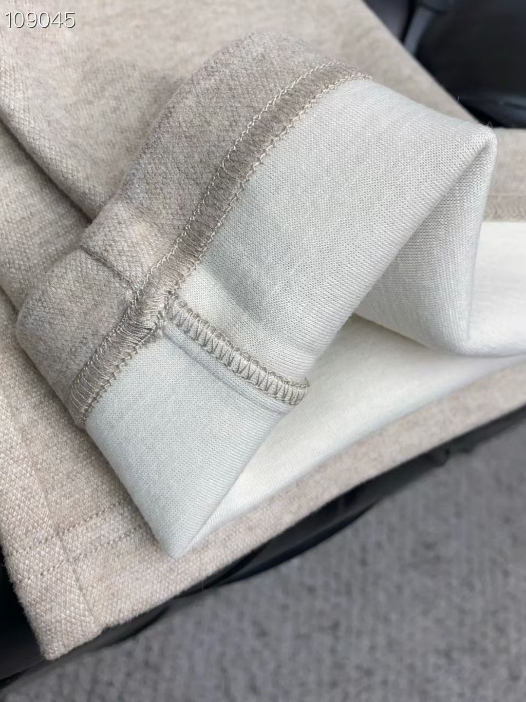 杰尼亚 2025秋冬上新高订轻奢休闲裤 现货供应 天丝+桑蚕丝+羊毛面料 抗皱免烫 舒适0压感 贴肤穿着