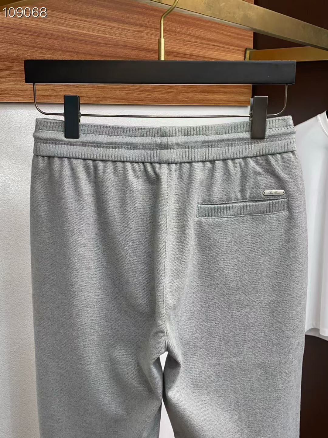 lP🆕秋冬上新高订轻奢休闲裤 现货供应 特殊成分再生纤维人字纹面料 抗皱免烫 舒适0压感 贴肤穿着全无压