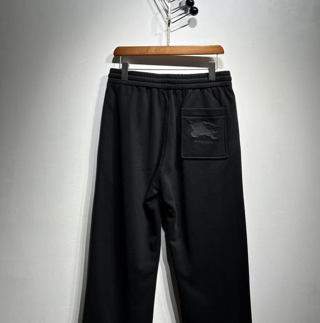 【新款加厚休闲裤】2025秋冬新款定制系列！一条好穿的裤子，必须有个舒适的版型，看一下上身的这条B家系列