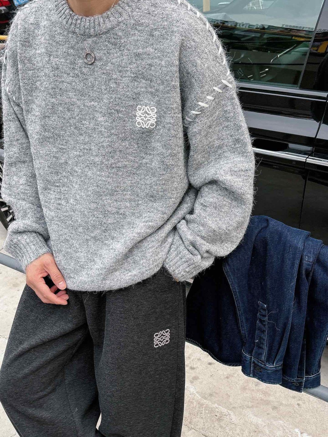 罗家新款毛衫毛衣，上身宽松纱线采用细针织法，上身舒适，不挑身材 男女同款，秋冬毛衣，是今年最好看的情侣装