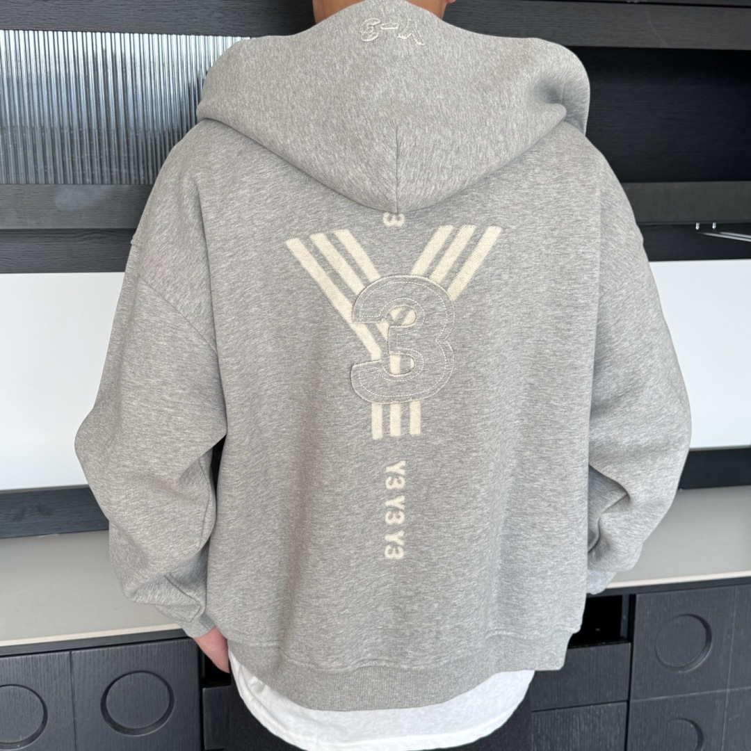 新款🆕Y-3，秋冬新款外套，秋季新款，上身效果帅气十足，男女同款，潮人必备。码数：S-XL