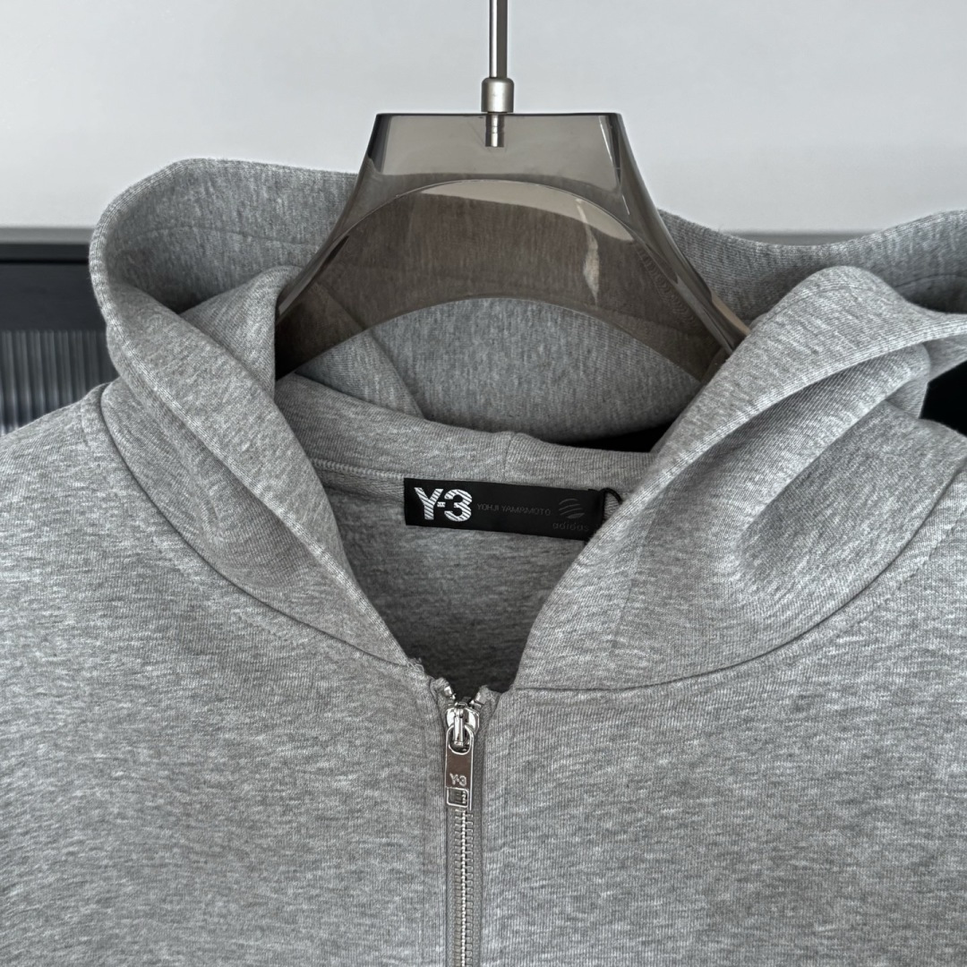 新款🆕Y-3，秋冬新款外套，秋季新款，上身效果帅气十足，男女同款，潮人必备。码数：S-XL