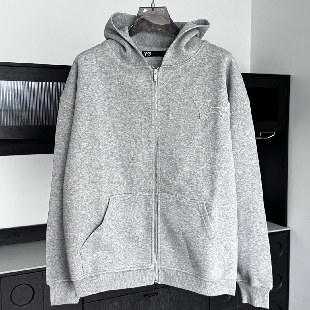 新款🆕Y-3，秋冬新款外套，秋季新款，上身效果帅气十足，男女同款，潮人必备。码数：S-XL