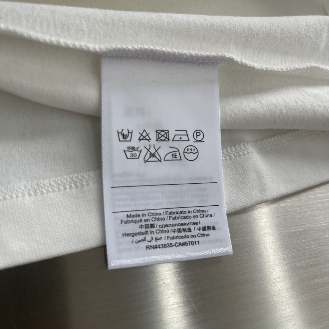 Z ZEGN 2025秋冬款棉莫代尔打底。码数：M-5XL 微阔版型精选棉与莫代尔混纺面料，亲肤柔软，内