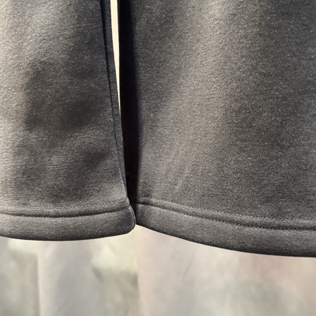 MM6🌟秋冬新款休闲裤🆕采用优质面料，具有质感，松紧腰带设计，超级时尚洋气！码数：M-3XL 男女同款