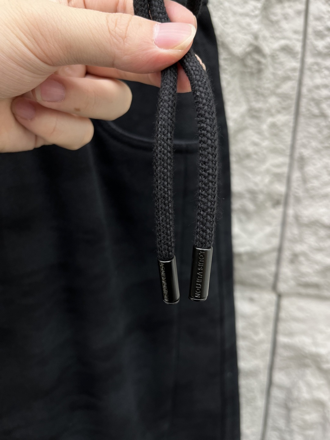 驴家🔥🔥休闲直筒加绒长裤，采用优质棉质材质，挺括有型，整体水洗效果上身足够吸睛且回头率爆棚！休闲直筒裤装