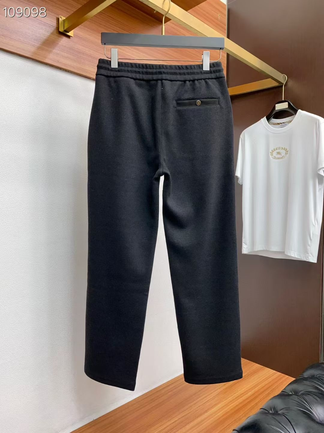 杰尼亚 𝟐𝟎𝟐𝟓秋冬上新高订轻奢休闲裤 现货供应 天丝+桑蚕丝+羊毛面料 抗皱免烫 舒适0压感 贴肤穿着