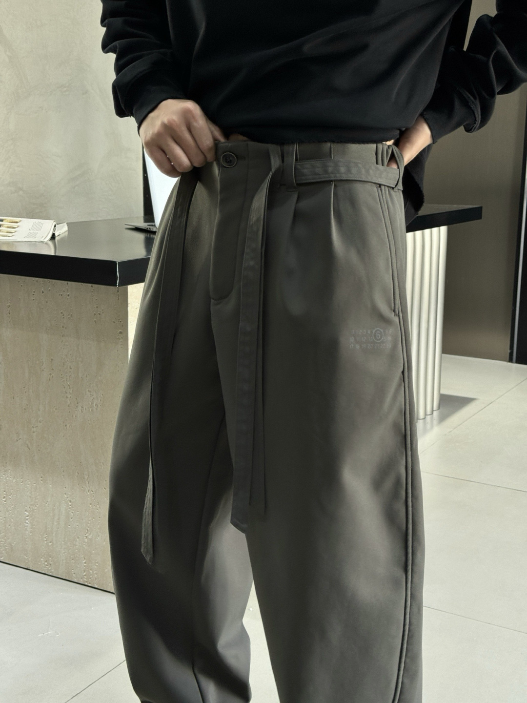 2025秋冬新款马吉拉加绒裤子码数：M-3xL