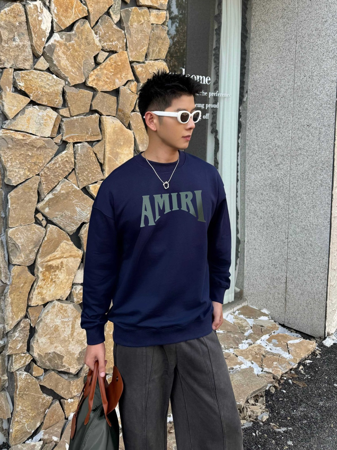 AMIRI* 2025秋冬新款圆领卫衣400克毛圈纯棉字母logo刻字膜厚板胶颜色：黑色 白色 蓝色 紫