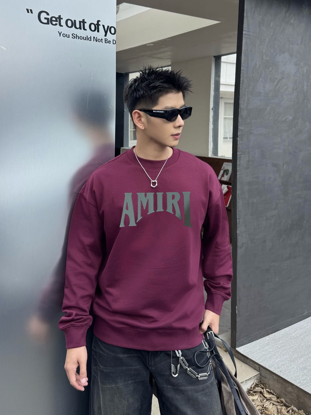 AMIRI* 2025秋冬新款圆领卫衣400克毛圈纯棉字母logo刻字膜厚板胶颜色：黑色 白色 蓝色 紫